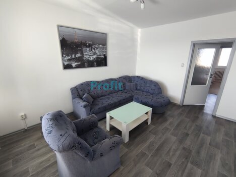 Pronájem bytu 3+1, 73 m², Mohelnice – zrekonstruovaný, lodžie, výhled, klidná lokalita