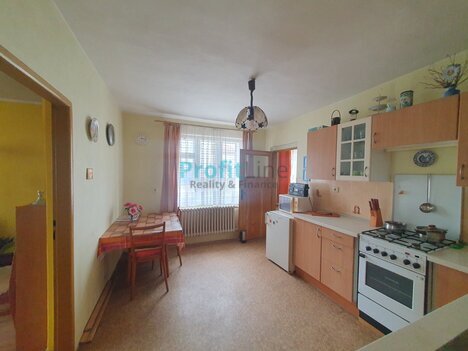 Prodej rodinného domu ve Vlachovicích, Zlínský kraj.