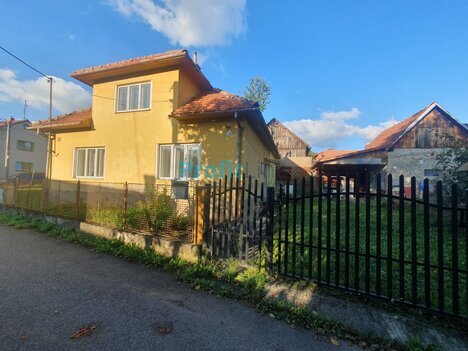 Prodej rodinného domu ve Vlachovicích, Zlínský kraj.