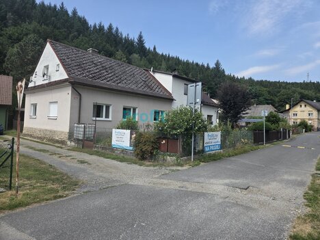 Prodej rodinného domu v obci Oskava